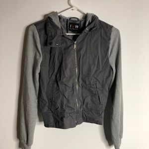 Grey canvas and sweater jacket